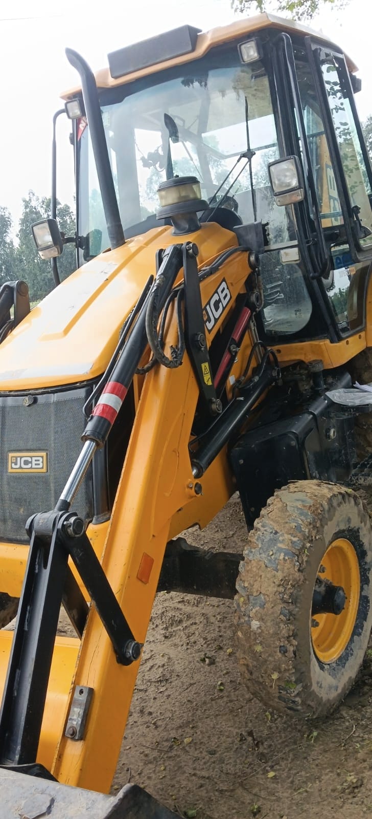 Loader — JCB 3DX Backhoe Loader (2021)